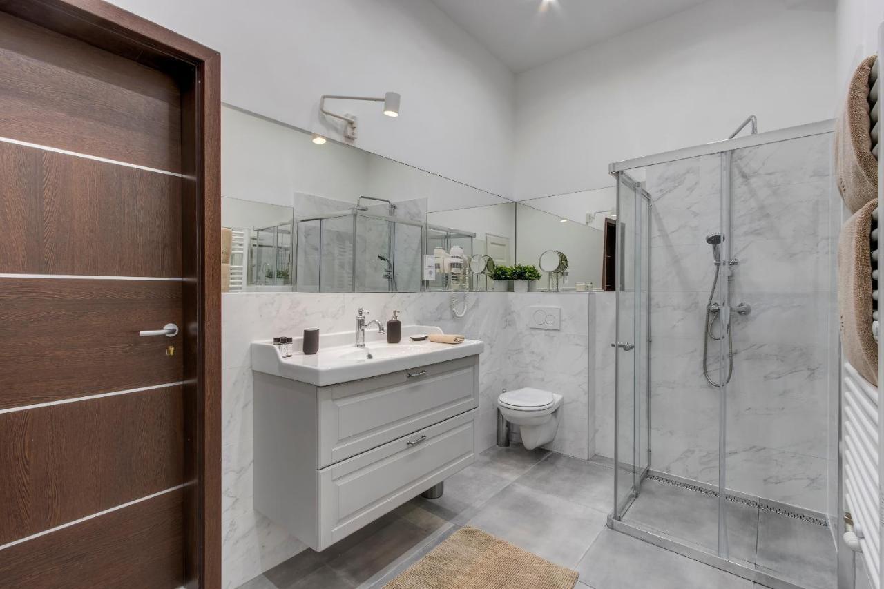 Semmelweis Apartment Budapest Exteriör bild
